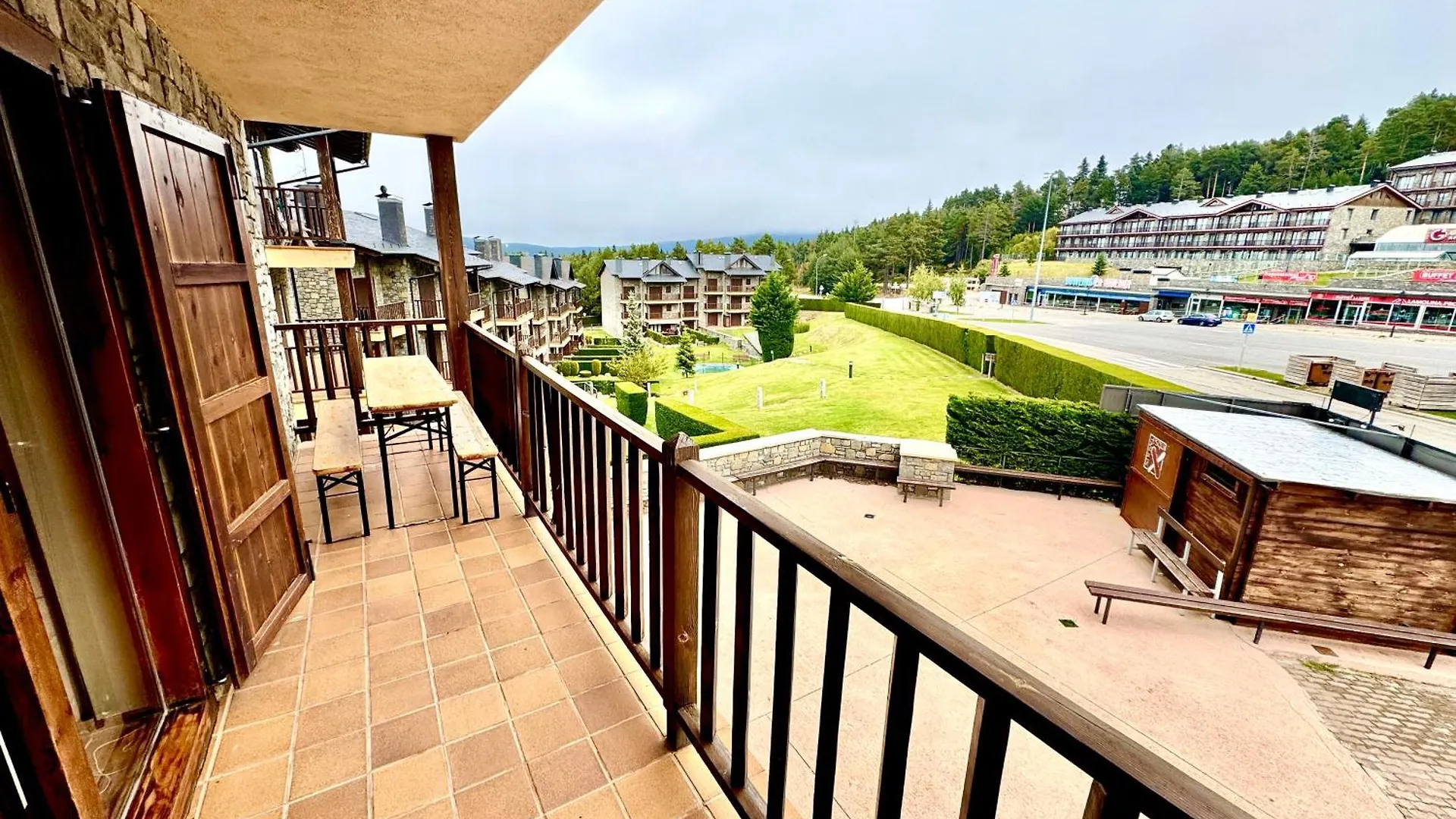 Residencia Pista Llarga Appartement La Molina  0*, La Molina (Girona)