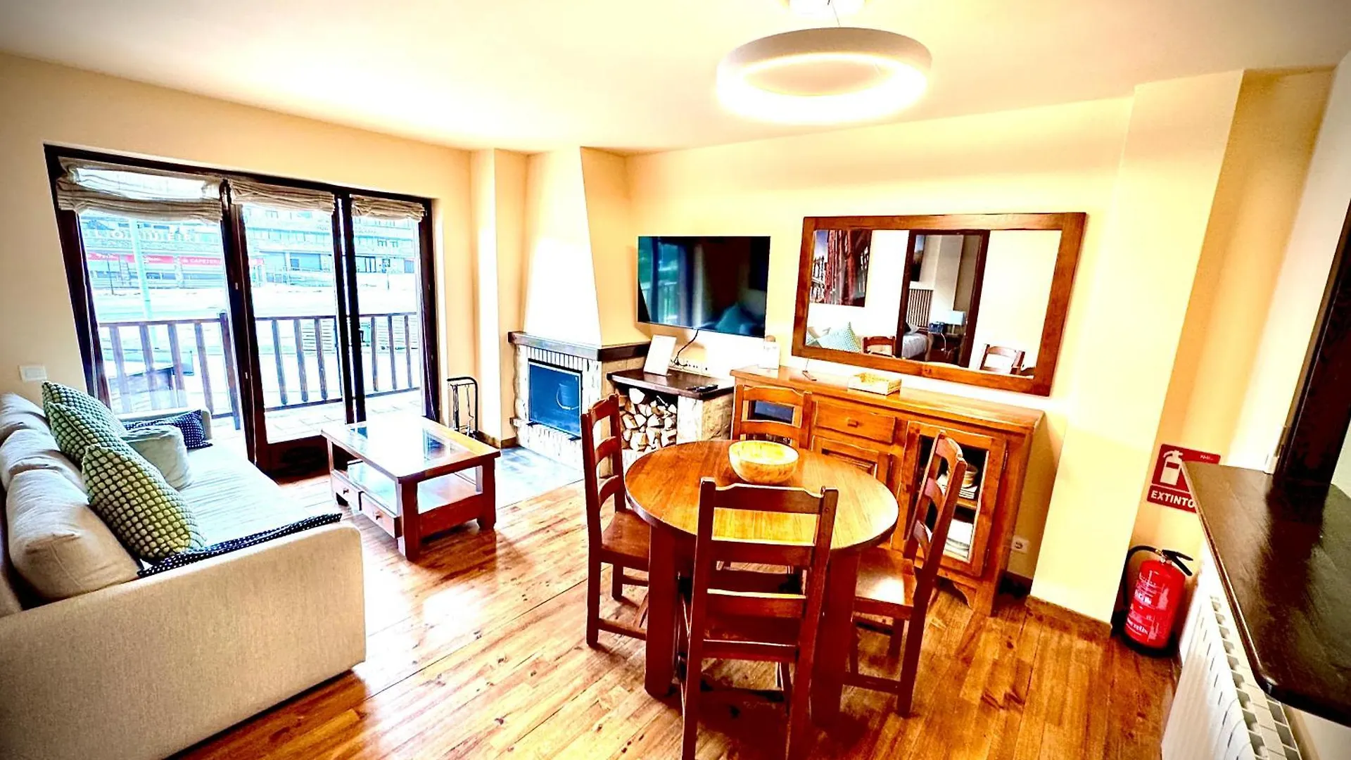 Residencia Pista Llarga Apartment La Molina   La Molina (Girona)